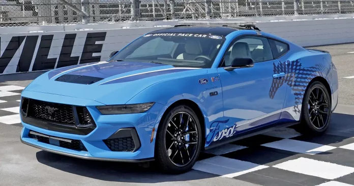 ford-mustang-gt-(2024)-–-the-new-nascar-pace-car