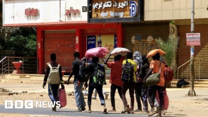 sudan-crisis:-shock-and-anger-in-khartoum,-a-city-not-used-to-war
