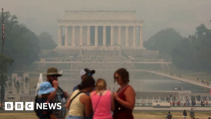canada-wildfires:-us-east-coast-sees-worst-air-quality-in-years