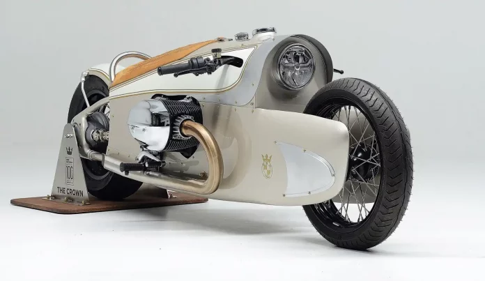 bmw-r-18-the-crown