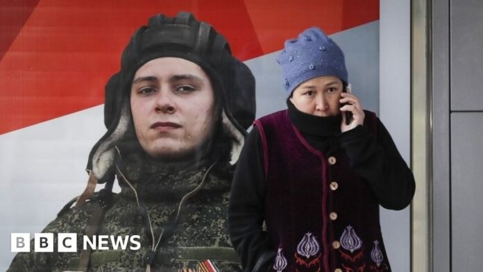 ukraine-war:-putin-to-boost-russian-troop-numbers-by-15%