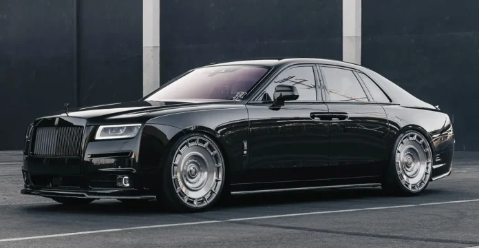 the-rolls-royce-ghost-–-redefined-by-urban-automotive